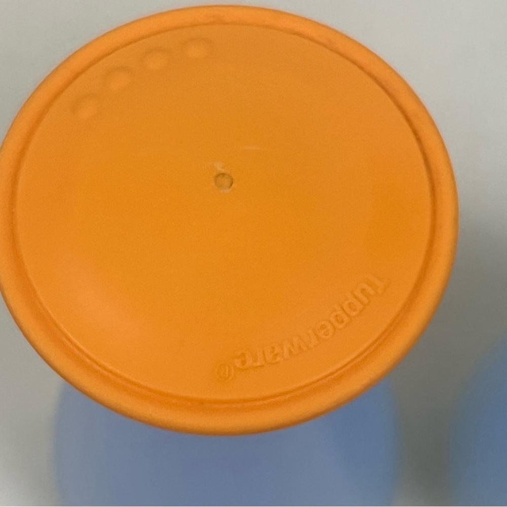 Vintage Tupperware Impressions Salt and Pepper Shakers Green Orange Blue Set - Picture 8 of 16